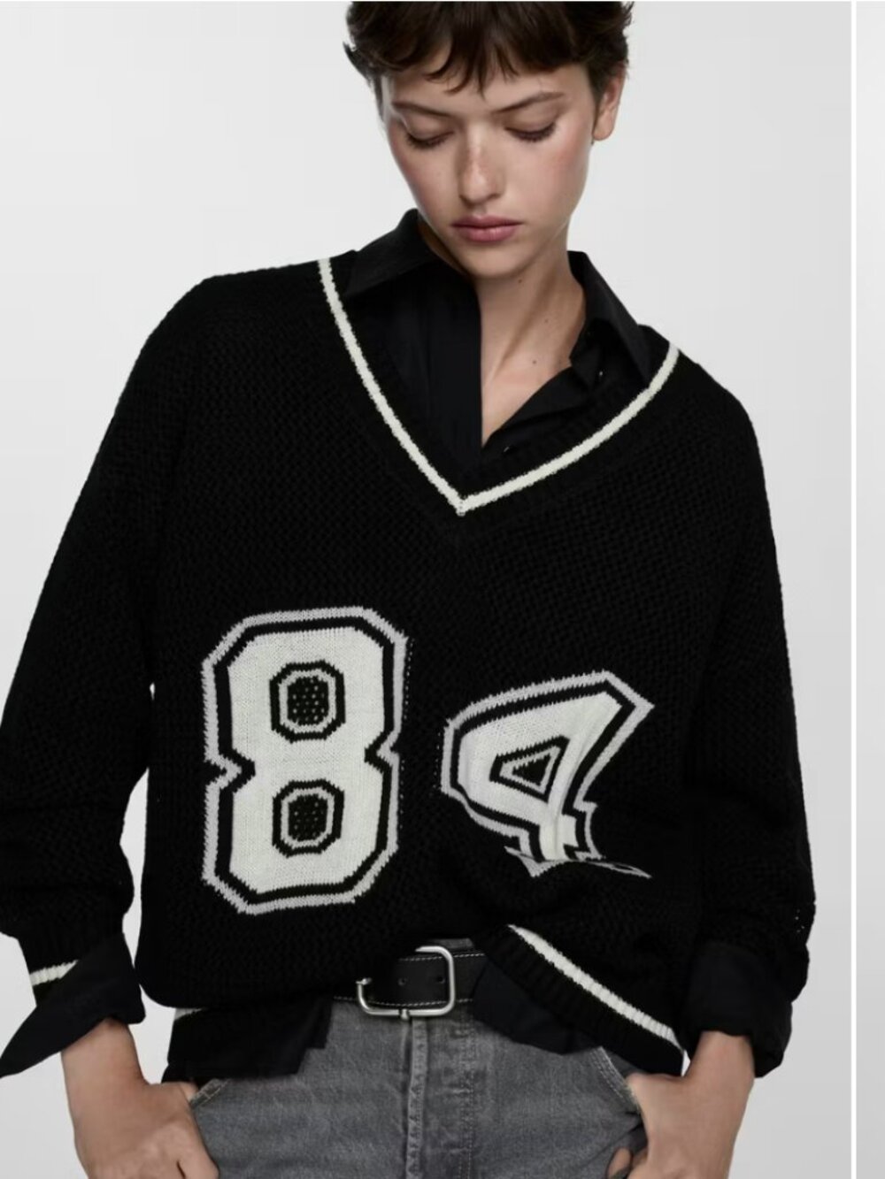 Oversized v-neck sweater